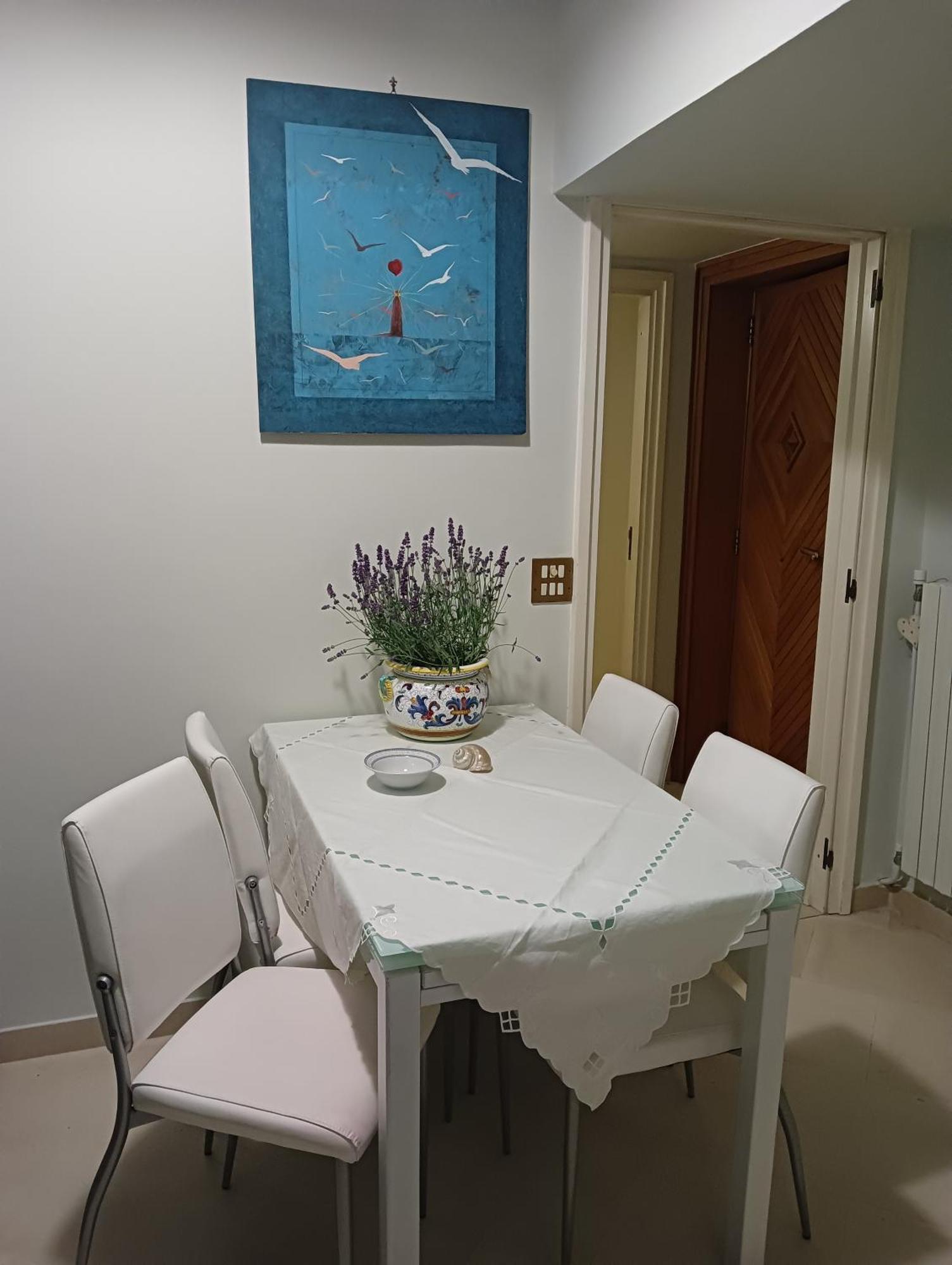Palazzo Vaaz Apartment โมลา ดิ บารี ภายนอก รูปภาพ
